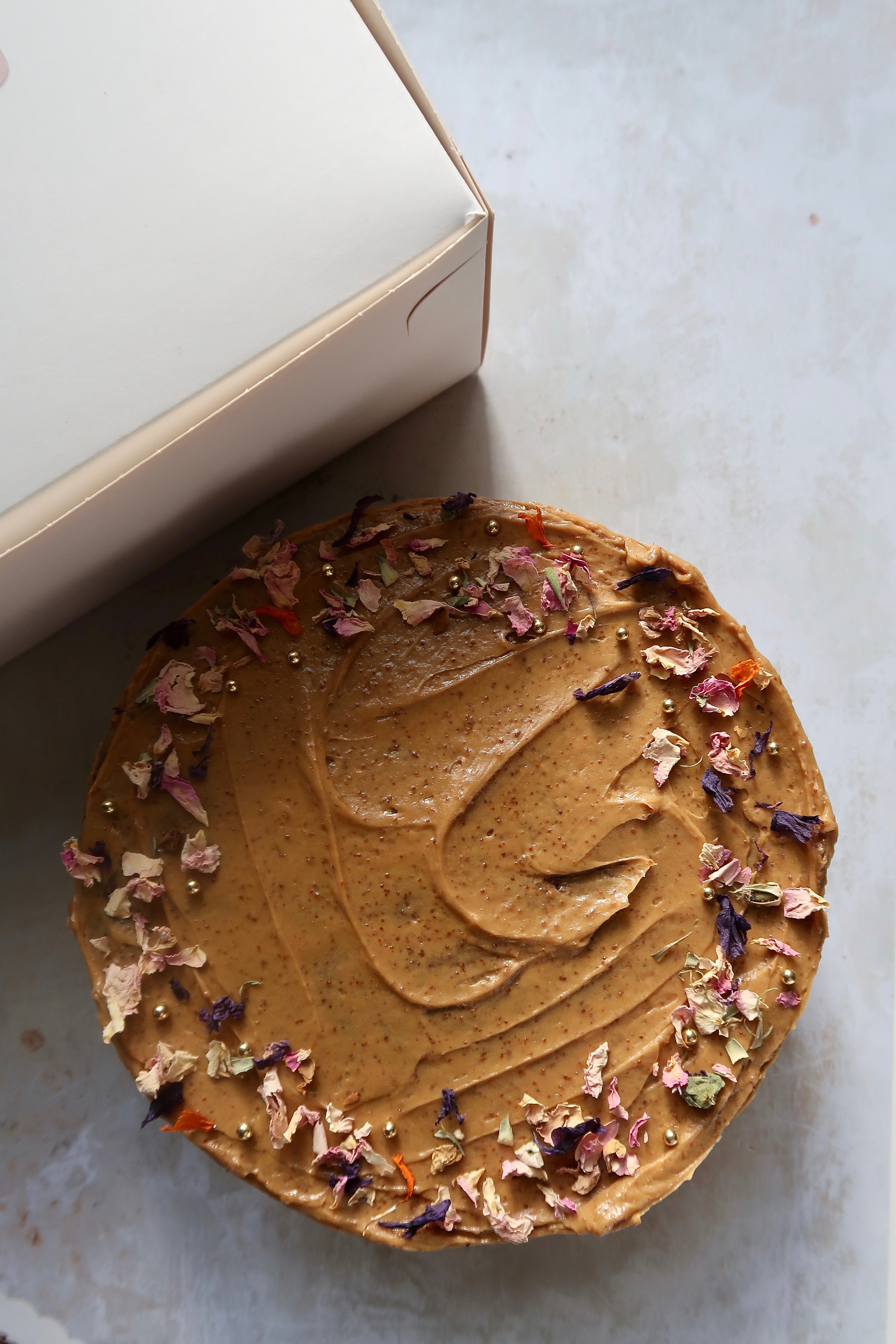 Caramel Banana Cake