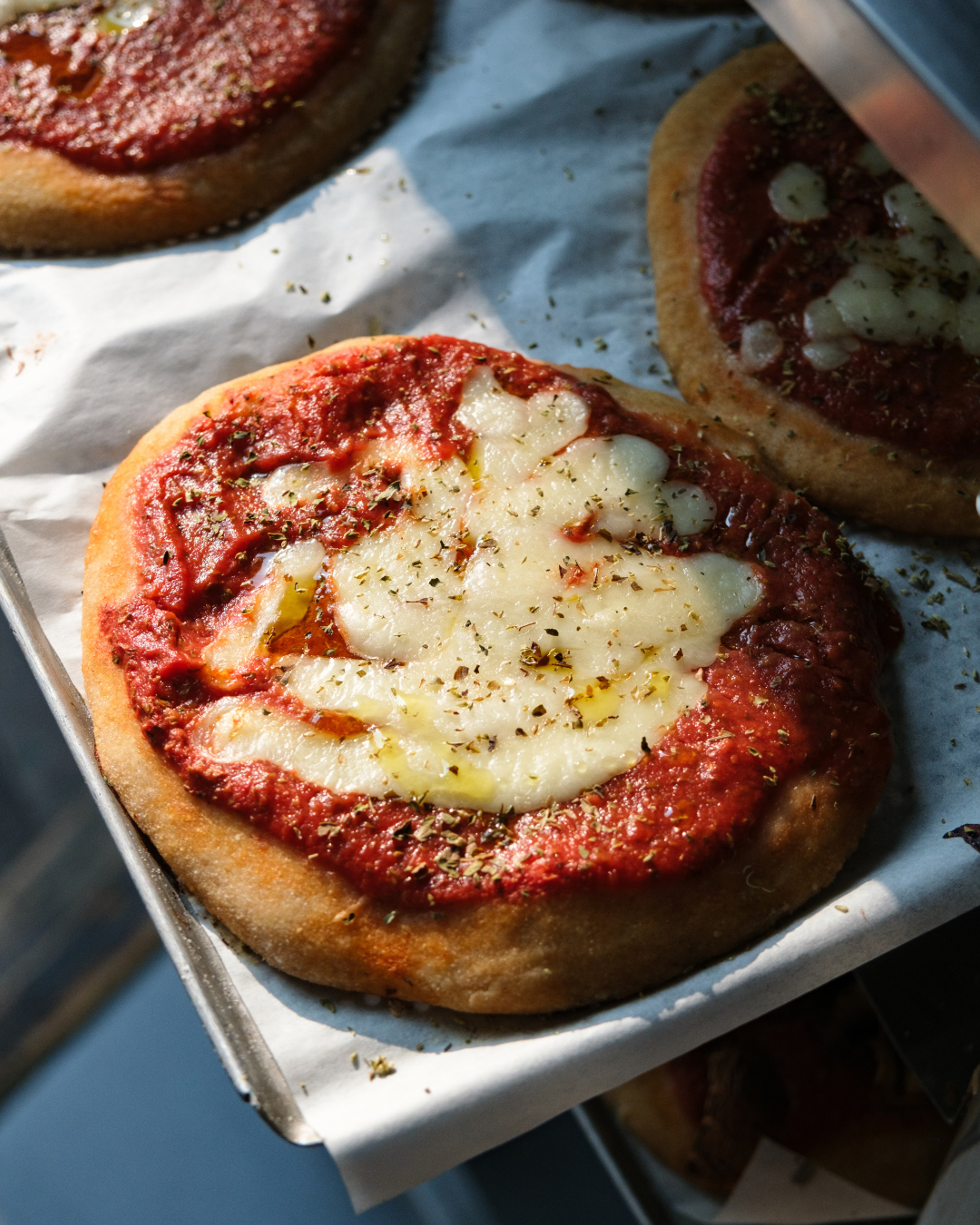 Sourdough Mozzarella Pita Pizza
